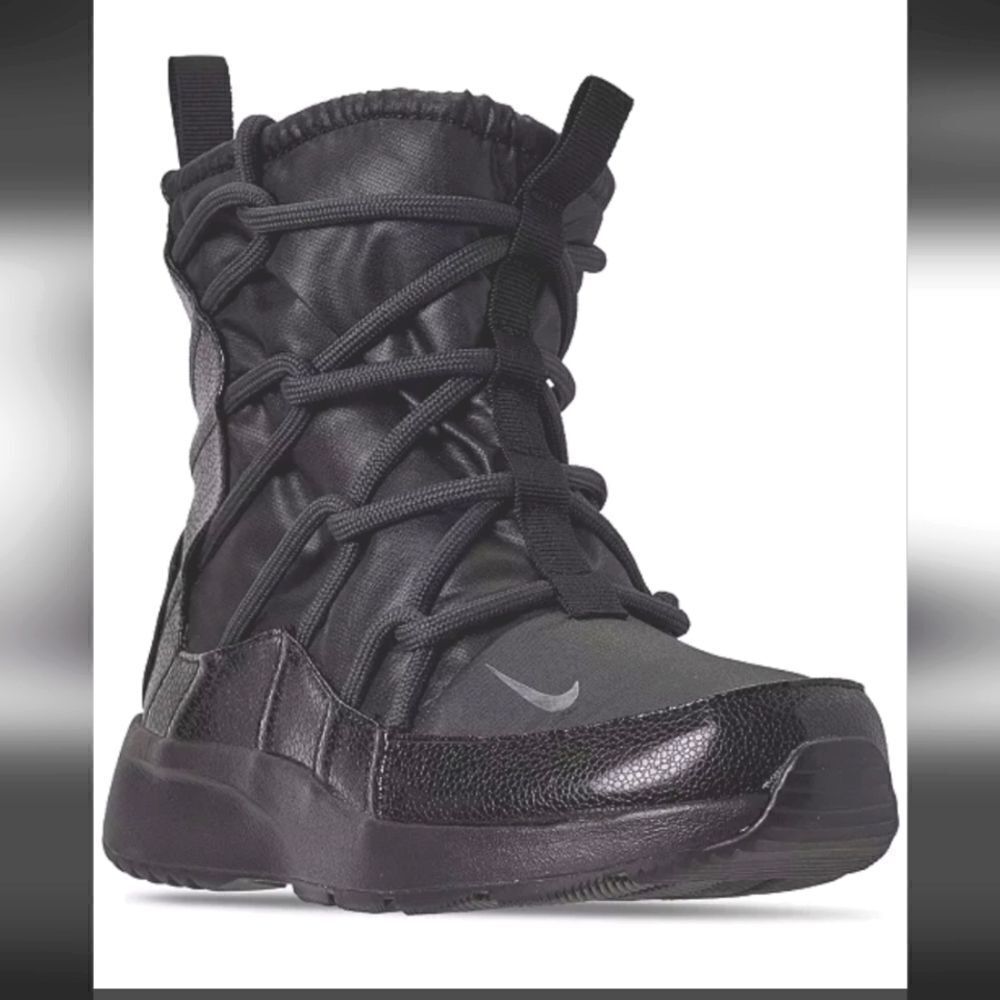 Nike Tanjun High Rise High Top Boots Sneakers Black Size 6 New